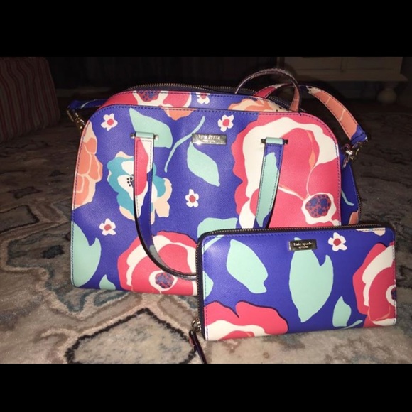 Kate Spade purse and matching wallet - Picture 2 of 3